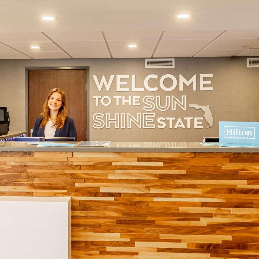 Hampton Inn Gainesville Esterno foto